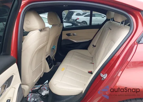 2021 BMW 3 Series 330E z USA, uszkodzony, nr VIN 3MW5P7J09M8B95758